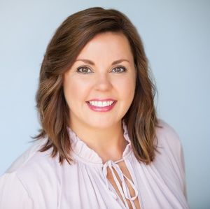 Meet your Posher, Suzanne