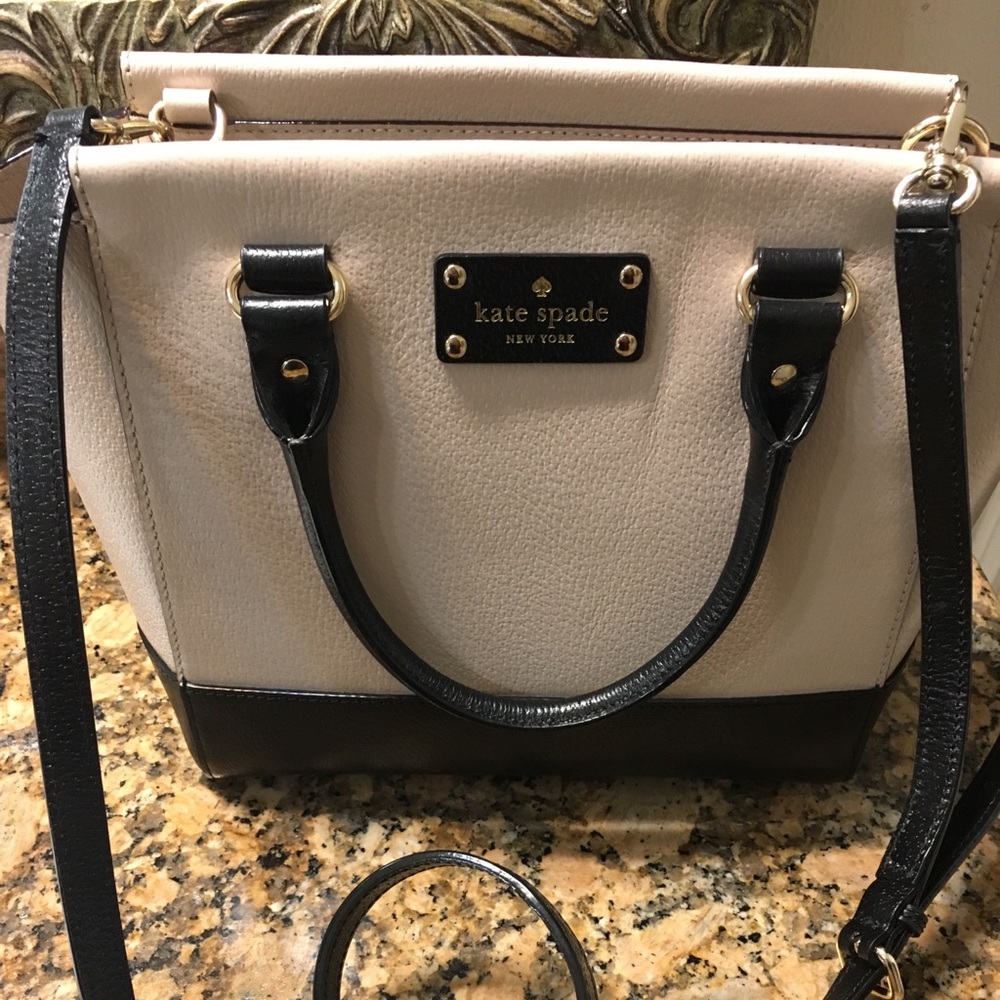🎄Kate Spade Two-Tone Crossbody🎄Perfect gift!!