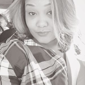 Meet your Posher, Candice