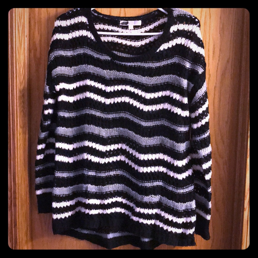 ❤️BUY 1 GET 1❤️ Black, White and Grey Sweater