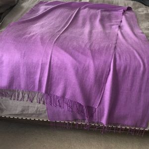 Beautiful large wrap/pashmina/scarf