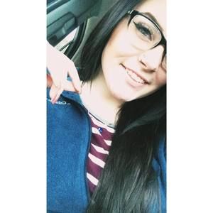 Meet your Posher, Mikhaila