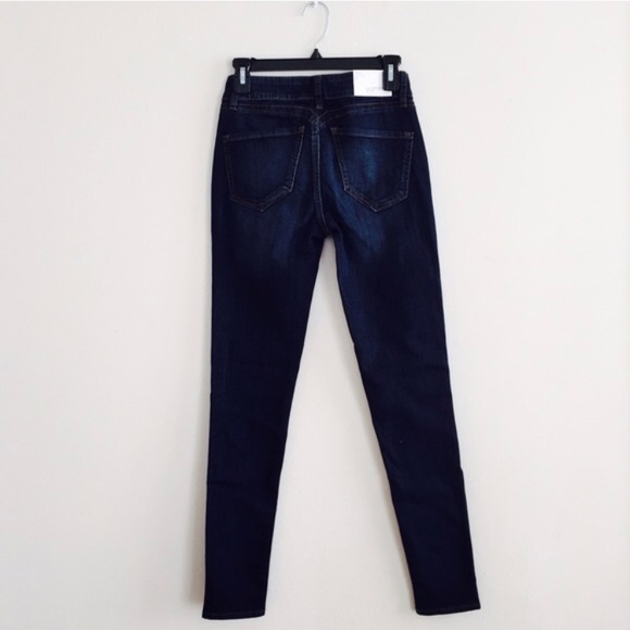 NWT Yummie Tummie Shaping Jeans - Picture 3 of 4