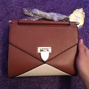 ❗️❗️Sold locally!❗️❗️Brand New Julice Bag