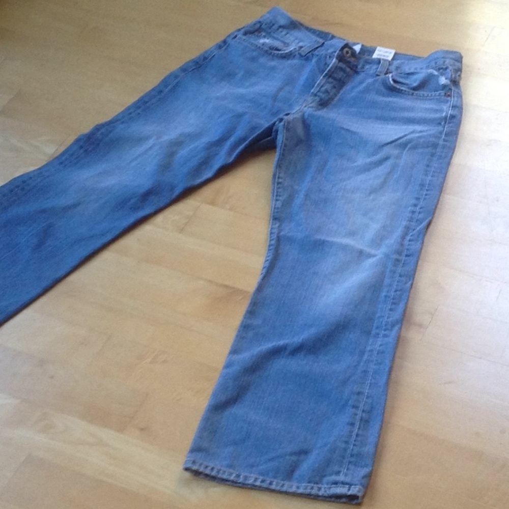 Lucky. Jeans