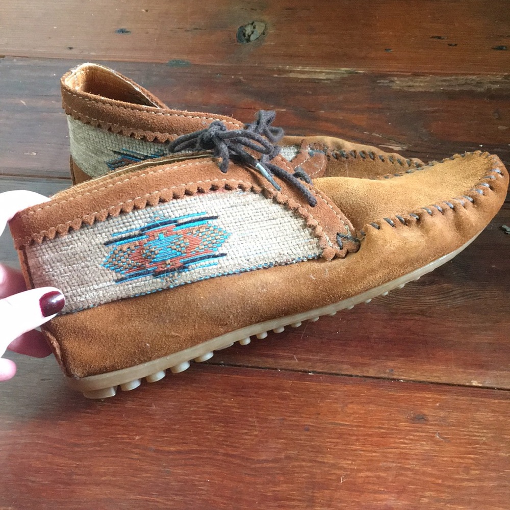 🍂 Minnetonka Moccasin Ankle Booties 🍂