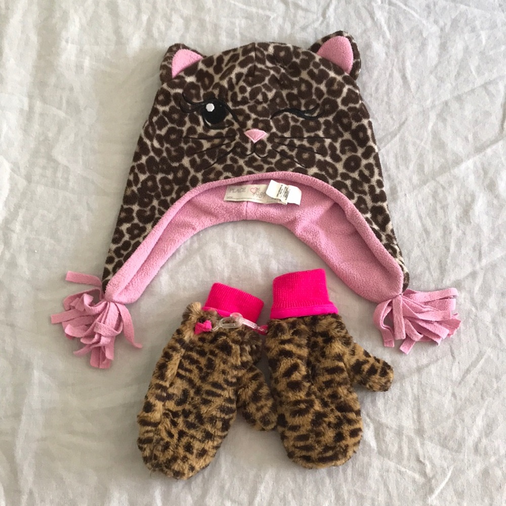 Toddler Animal print Hat and Mittens
