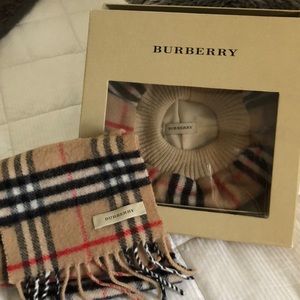 KIDS Burberry scarf & beret W/ BOX