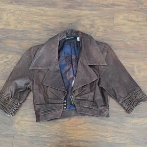 Black halo 😇 cropped leather jacket