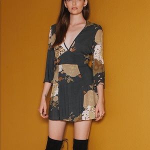 Novella Royale dress 🌼