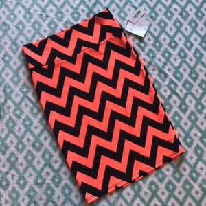 LulaRoe Cassie Skirt! Coral and black chevron!