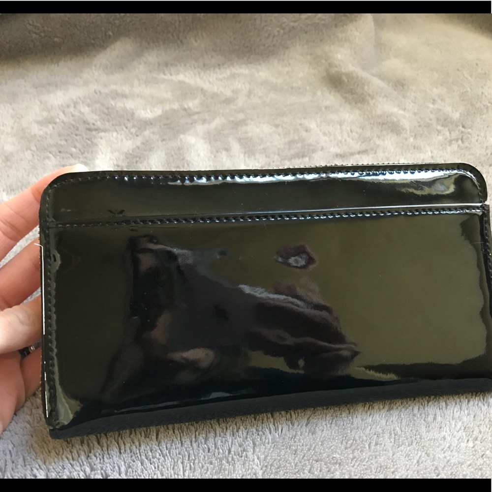 Black Patent Kate Spade wallet - Picture 3 of 5