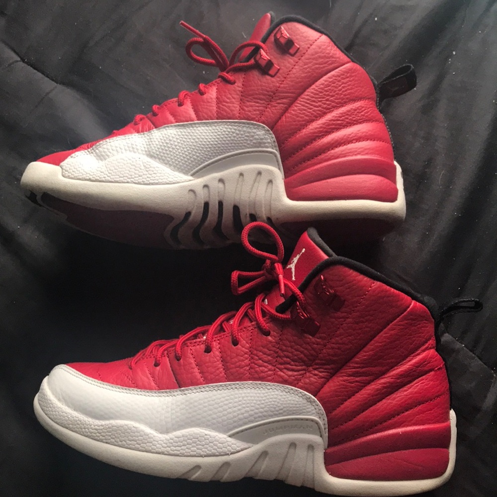Gym Red 12s