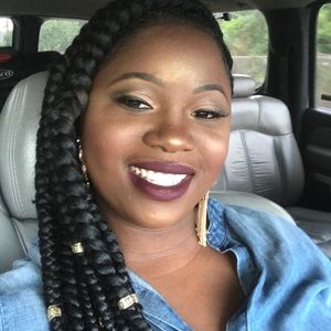Meet your Posher, Bianca