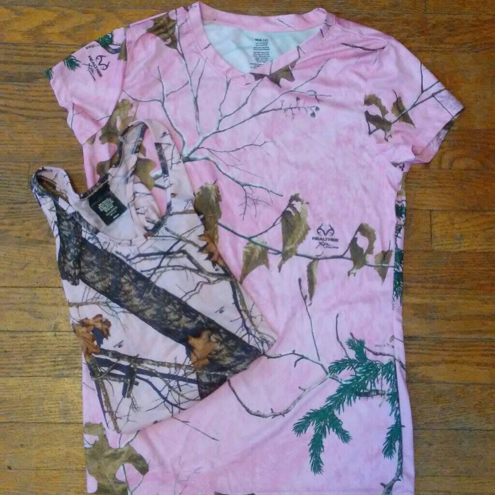 🔴SOLD🔴⚡Camo Shirt and Tank ⚡