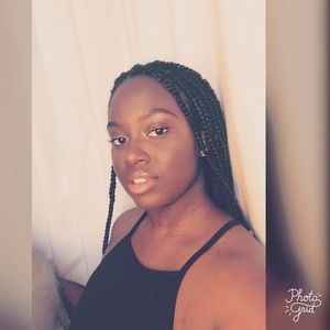 Meet your Posher, Kaitlyn