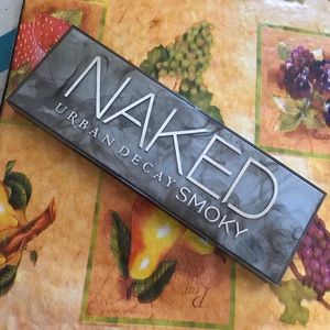 Name brand eyeshadow palette