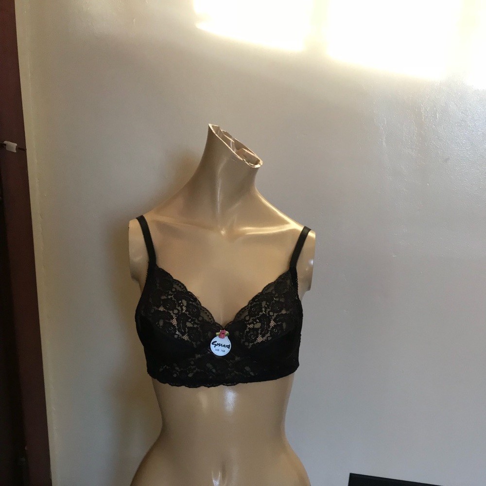 34B Wireless Bra Brand New w/Tags