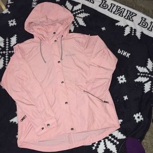 Columbia Sportswear High-Low Windbreaker