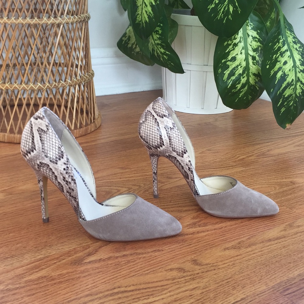 Steve Madden Snake & Suede Pumps