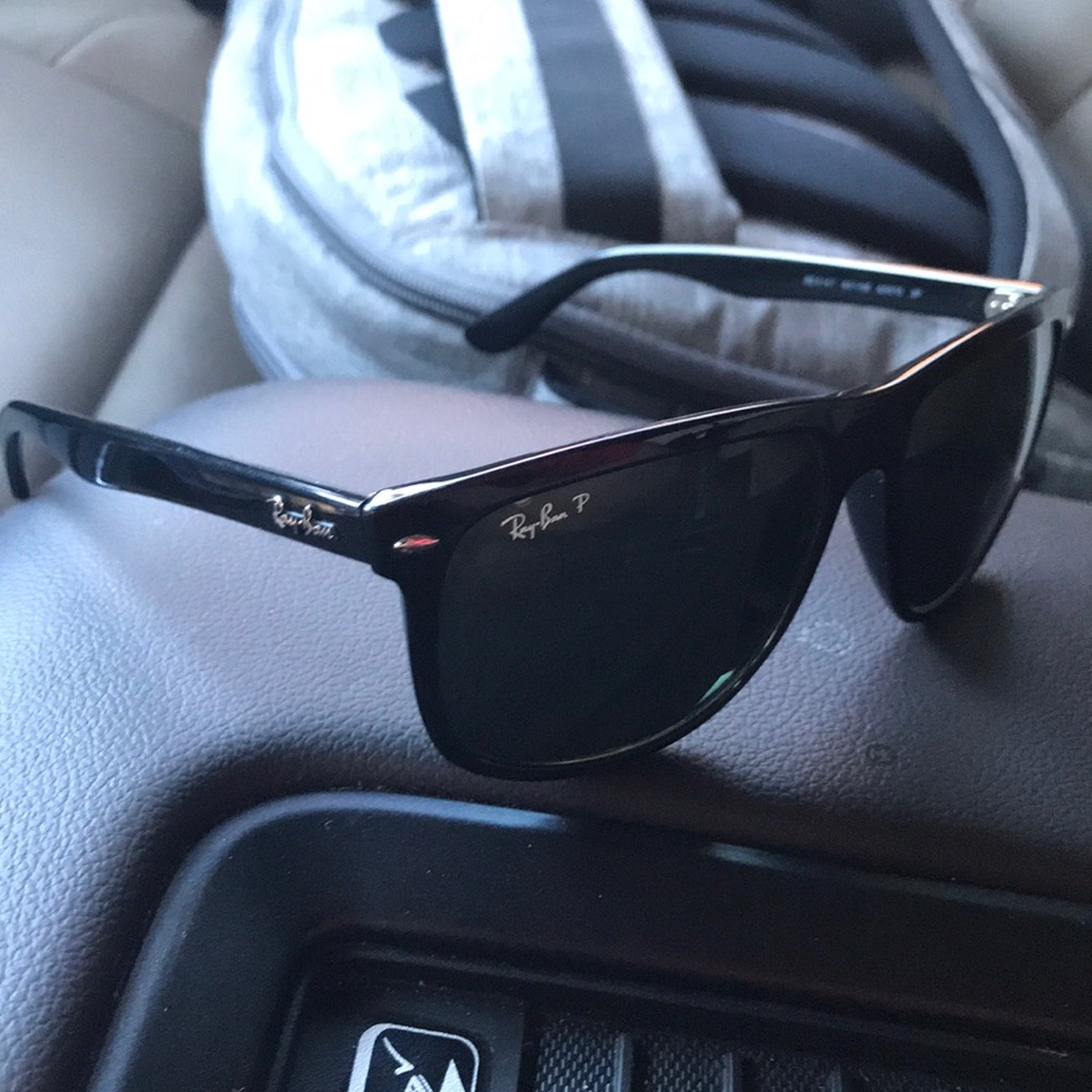 Ray Ban polarized 4147
