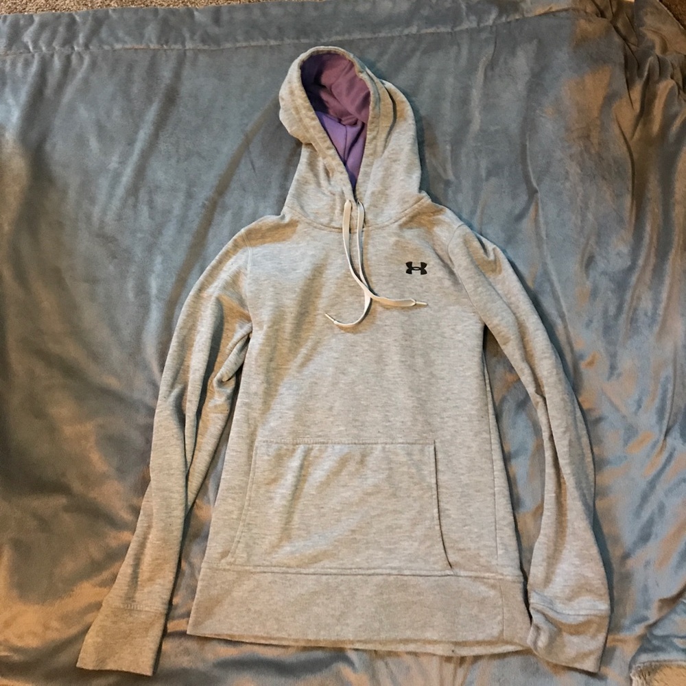 Under Armor Size Small Hooded Sweatshirt