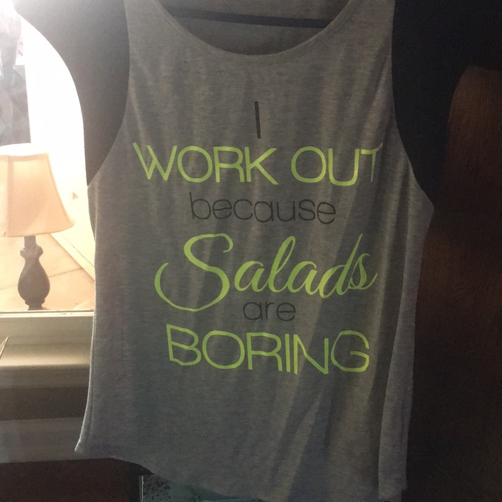 CUTE workout top