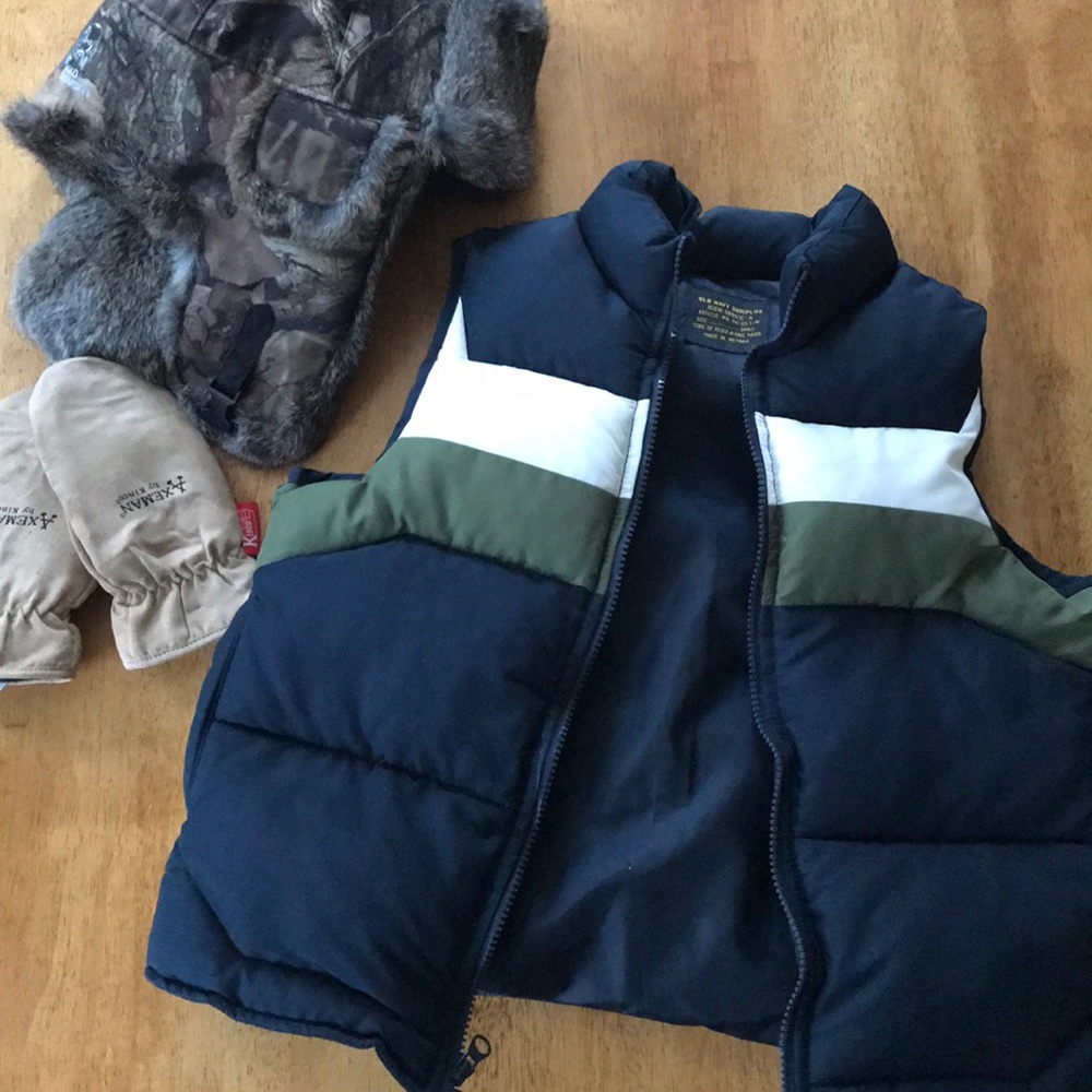 Old navy boys vest S
