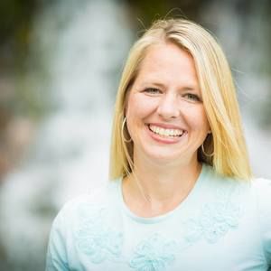 Meet your Posher, Carrie