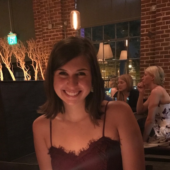 Meet your Posher, Devan - Picture 1 of 1