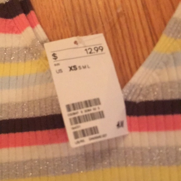 H&m shirt! - Picture 2 of 3