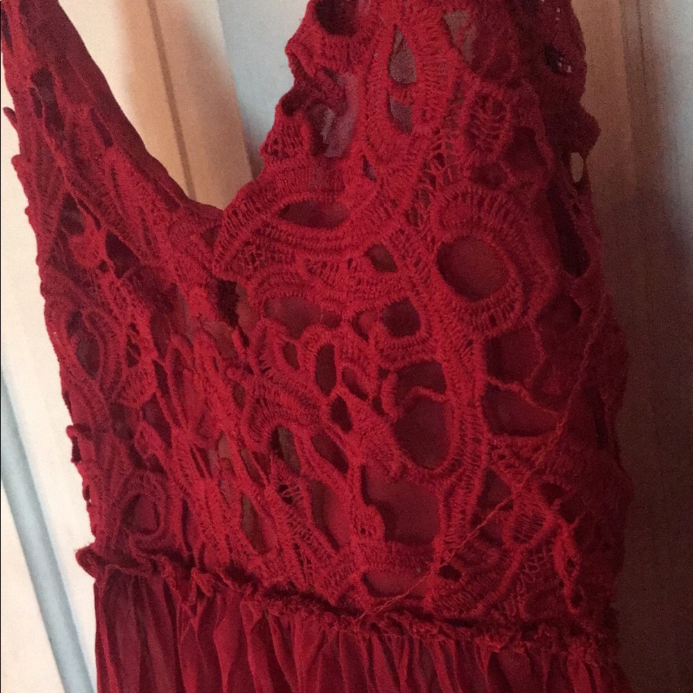 Backless maxi dress