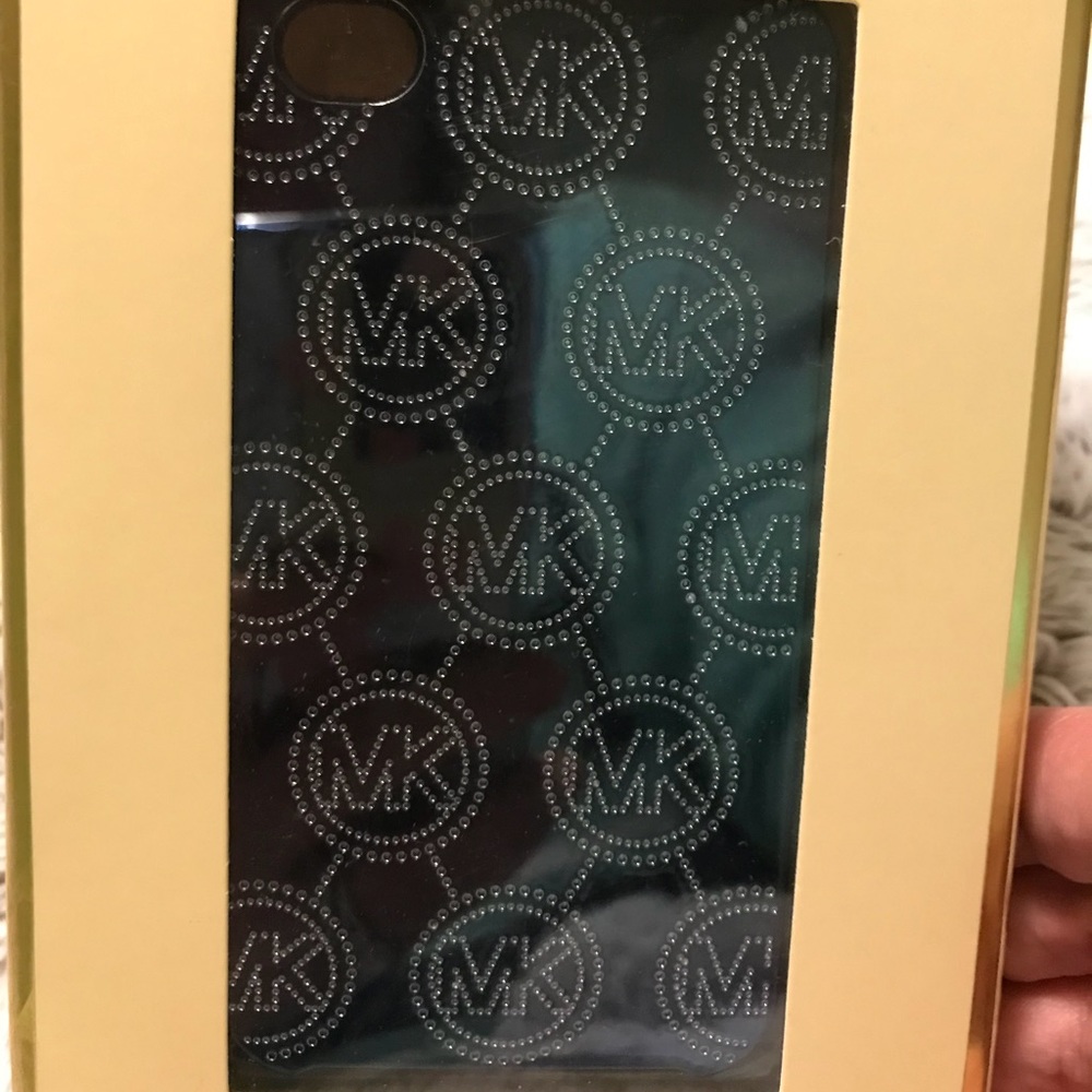 Michael Kors signature iPhone case 7