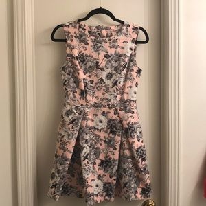 Forever 21 floral pouf dress