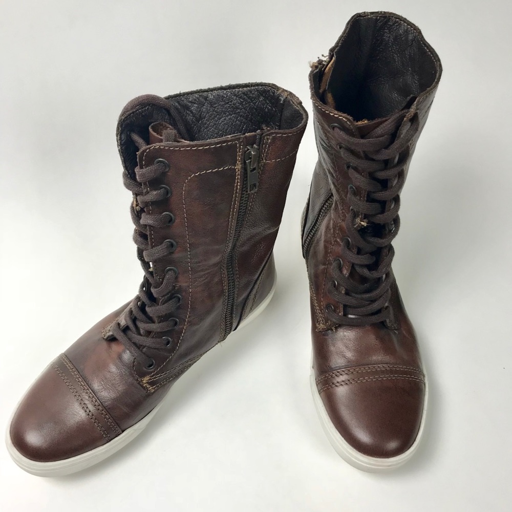 Steve Madden Hi-Top boots Resolvve
