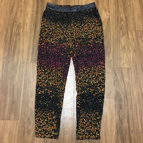 Jessica Simpson Pants - Jessica Simpson flowery pants