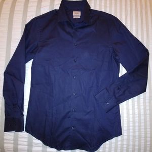 Long sleeve dress shirt