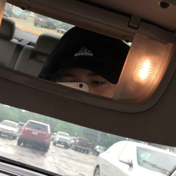 Meet your Posher, Chris - Picture 1 of 1