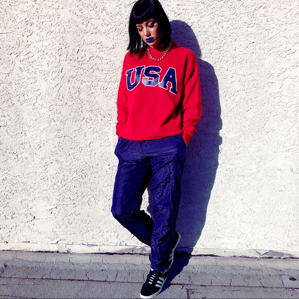 Vintage USA Sweatshirt 80s Red Oversized Unisex - Picture 7 of 8