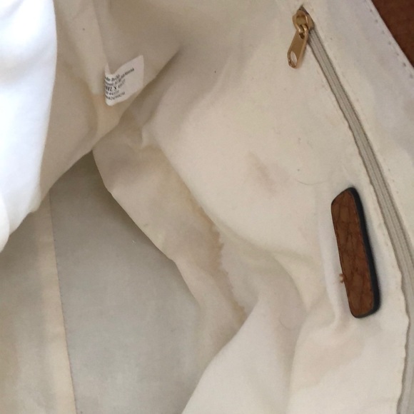 Sold Apt 9 navy white brown purse - Picture 6 of 7