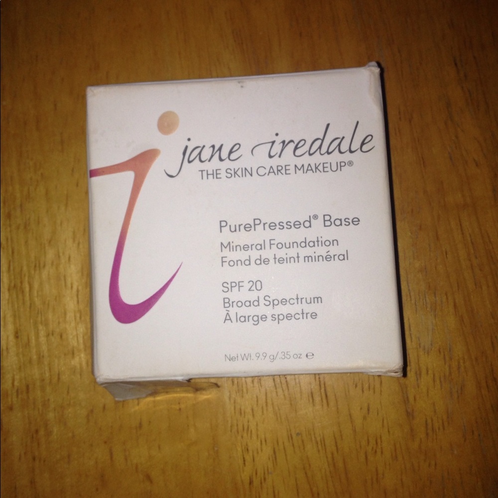 Jane iredale