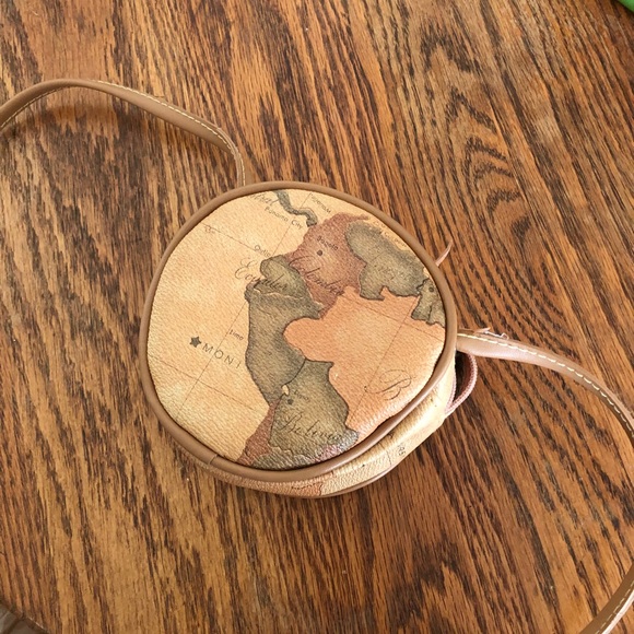 ITEMS NOT FOR SALE! Please Follow NOCHUCACHICA! - Picture 3 of 3