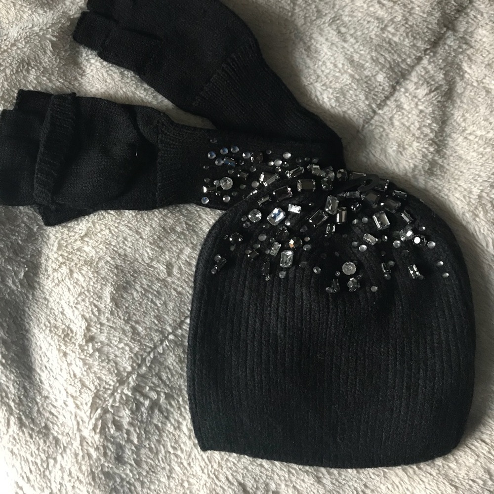 Gemstone Hat and Glove set