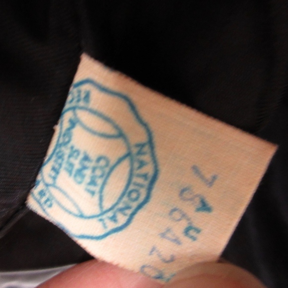 Vintage Mid Century  Black Velvet / Fox Fur Bolero - Picture 8 of 8