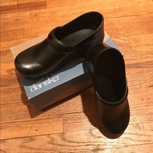Dansko professional clogs