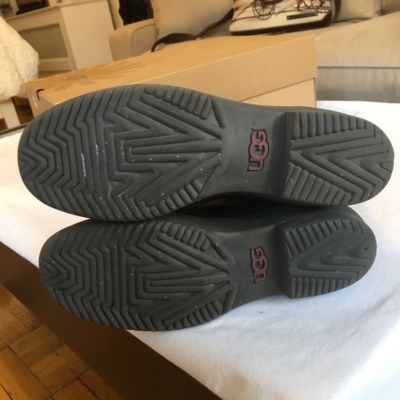 ❗️SOLD❗️UGG Elsa 14” Waterproof Boots - Picture 6 of 8