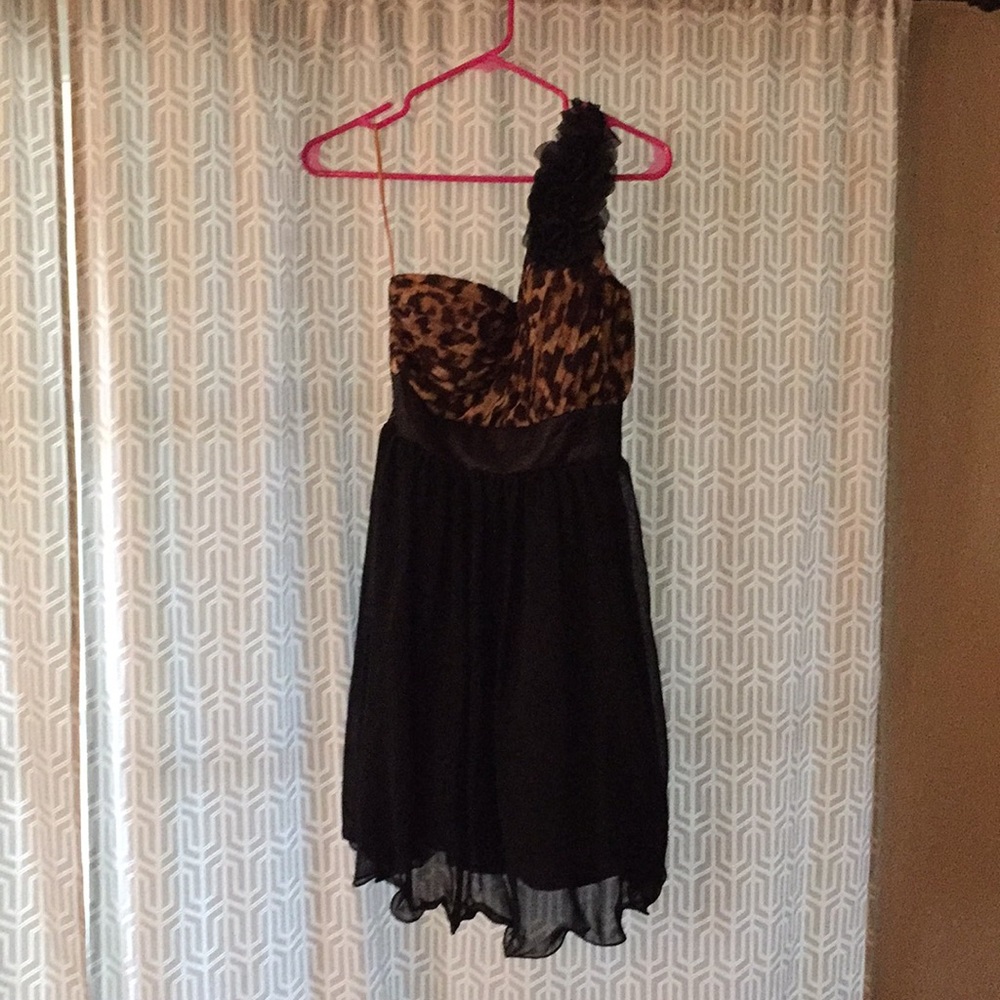 Short black dress