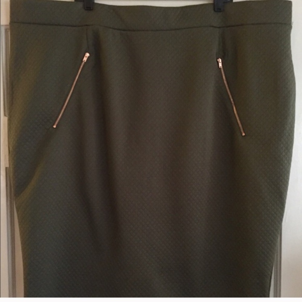 Quilted Olive Green Pencil Skirt