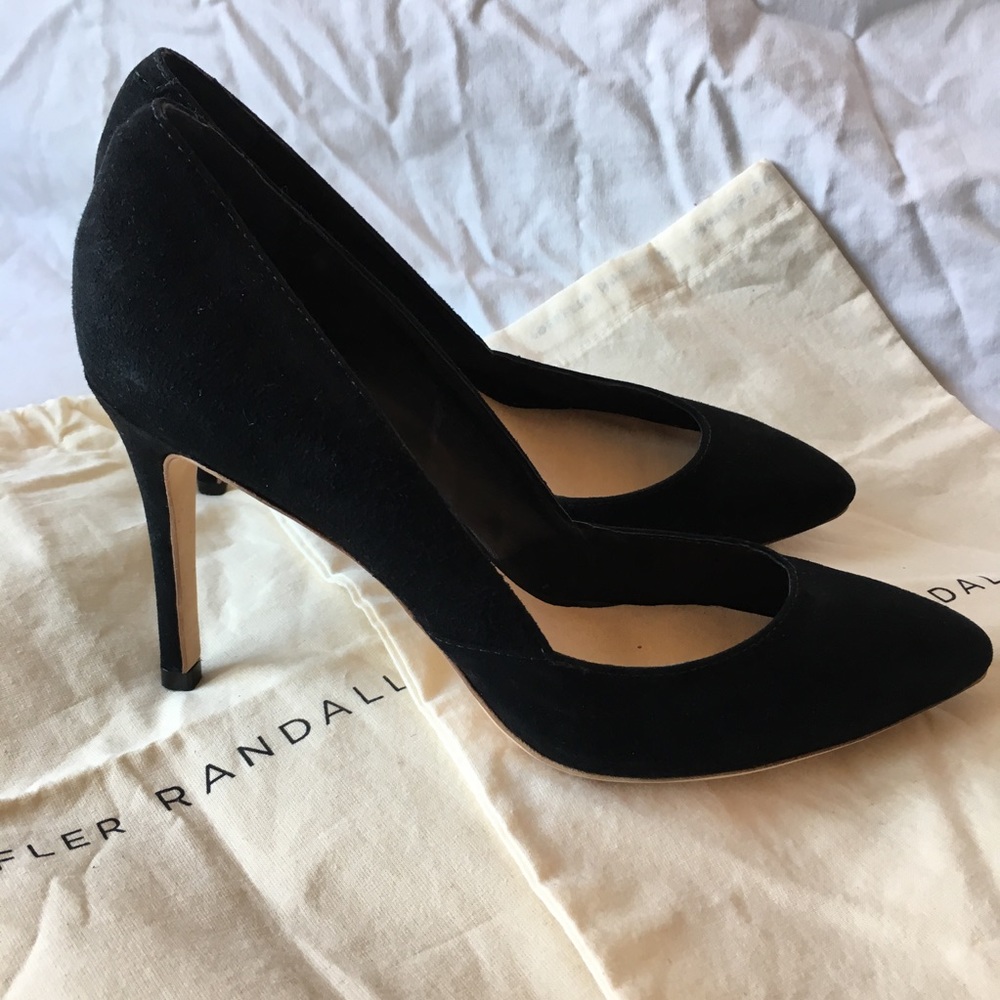 NWOT loeffler Randall black suede pari pump heel