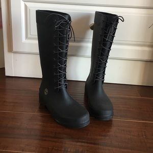 MINT condition: Timberland Rain Boots!